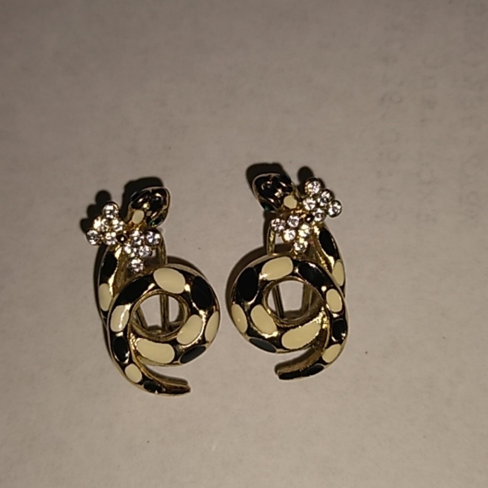 Torrid snake earrings 🐍 for pierced ears